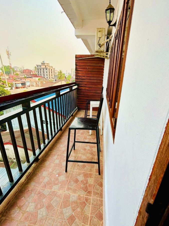 Bountang Mountain View Riverside Hotel Vang Vieng Exterior foto